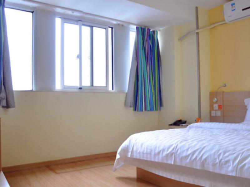 הואהי'אן 7Days Inn Huaian Chengde North Road Darunfa מראה חיצוני תמונה